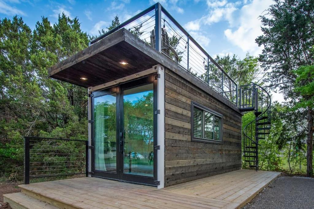 The Windmill-Tiny Container Home Min To Magnolia Bellmead Exterior photo